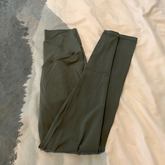 Real me offline by aerie leggings - Picture 1 of 6